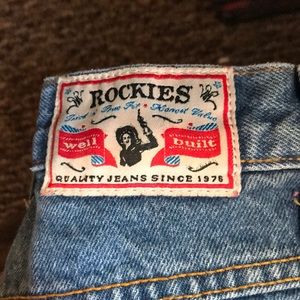 Like new Rockies slim, size 9-xl